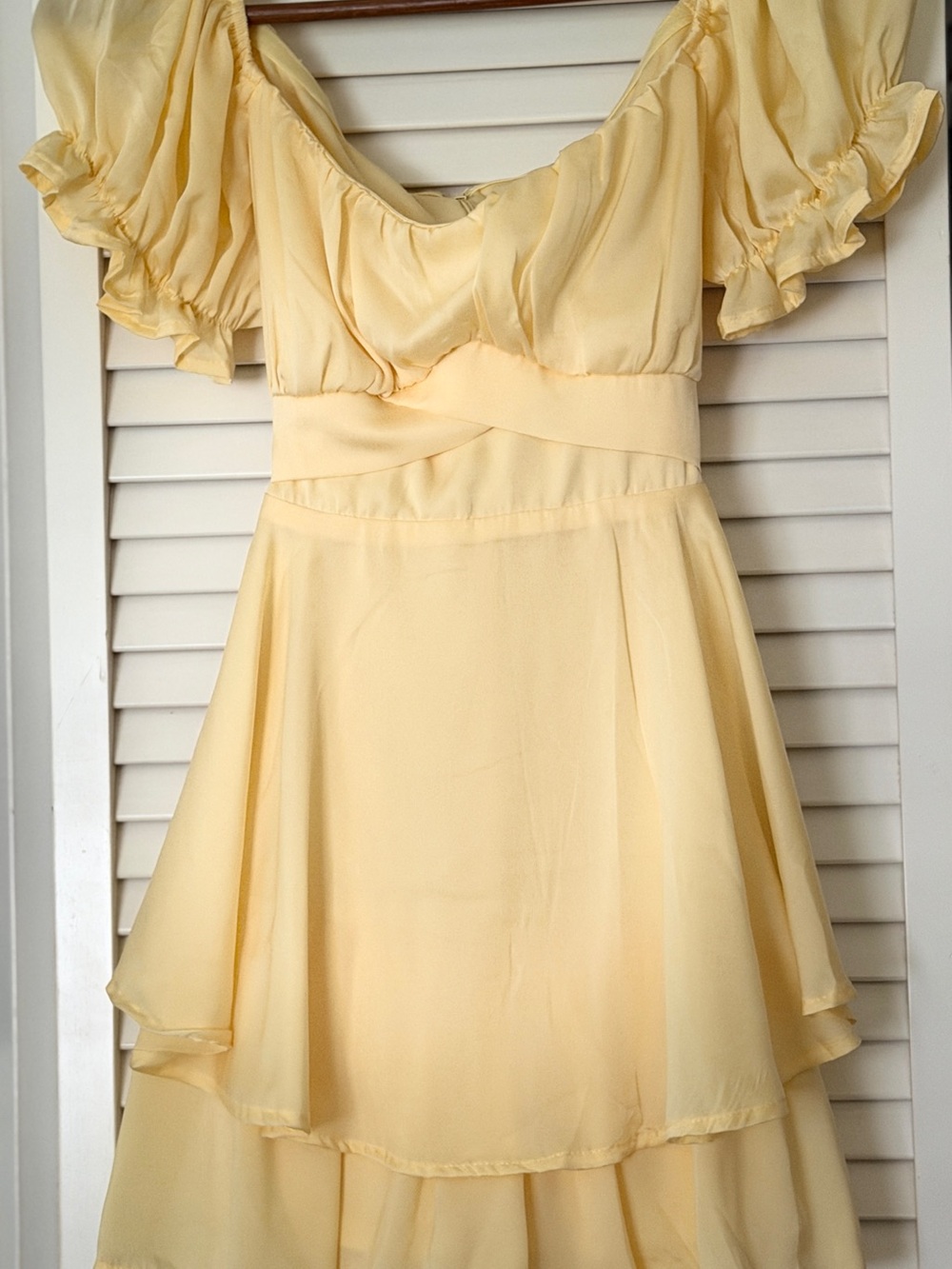 Francesca’s Yellow Dress